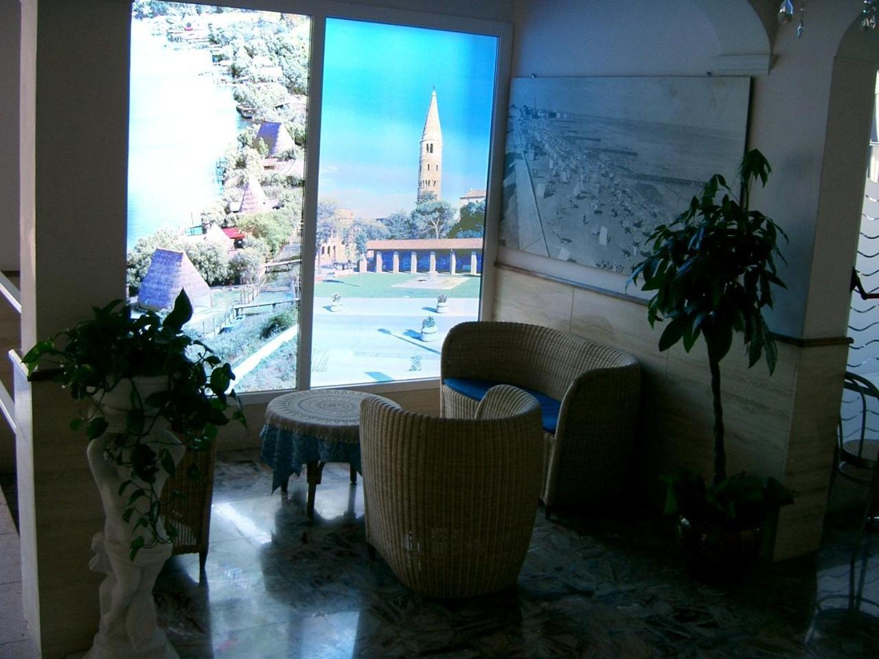 Hotel Maxim Caorle Exterior foto